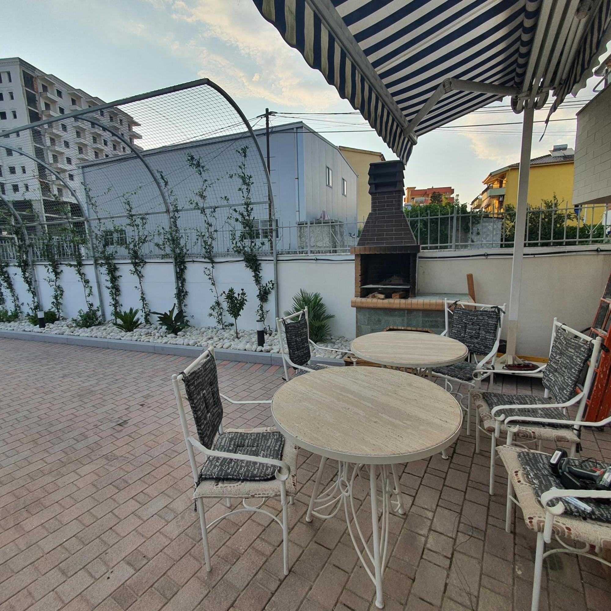 My Apartments Durrës Eksteriør bilde
